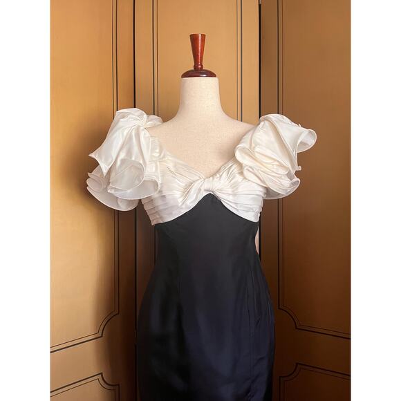 Vintage cocktail dress in black and white, size M - Picture 2 of 9